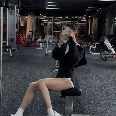 余美